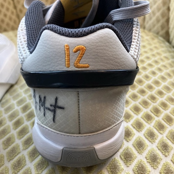 Nike Ja 1 Light Smoke Grey Ja Morant Basketball Shoes main image 5